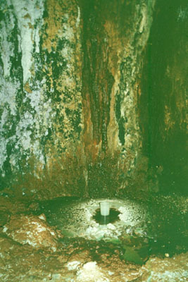 Sulfuric acid drip inside Iron Mountain Mine